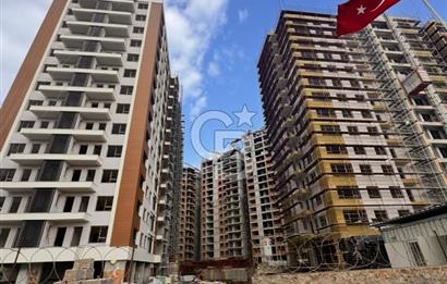 WEST KORDELİONDA  SATILIK 3+1 ARAKAT DAİRE 