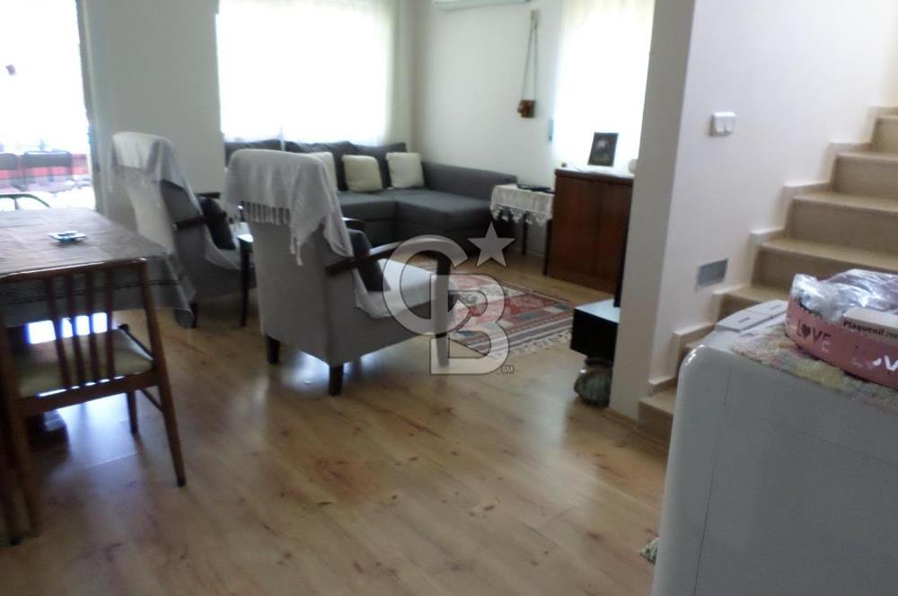 Urla Çeşmealtı'nda Havuzlu Site İçinde 3+1 Kiralık Villa