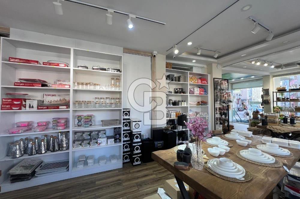 ÇAYBAŞI MH.de DEVREN KiRALIK BUTİK ZÜCCACİYE