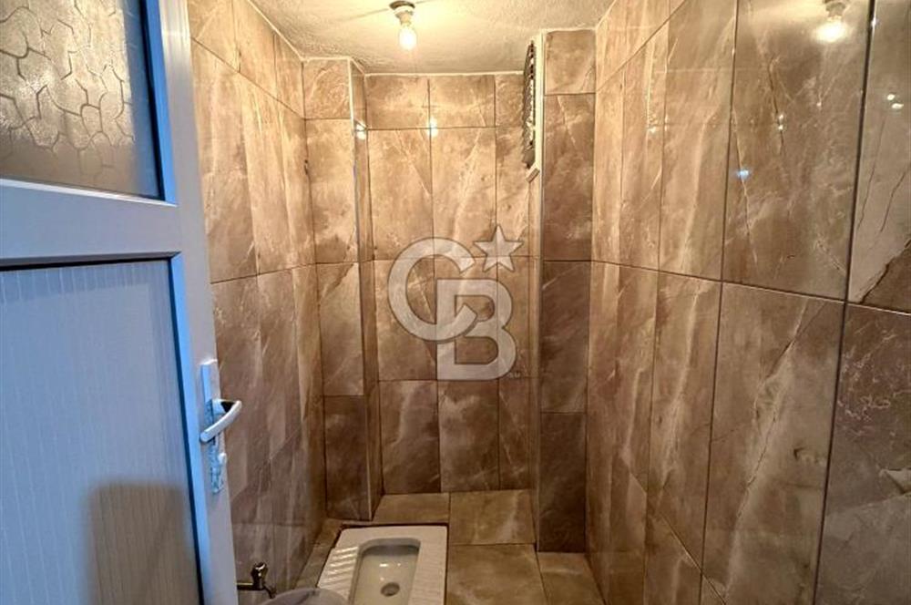 Sultanbeyli Battal Gazi Mah. Hastaneye Yakın 3+1 Satılık Daire