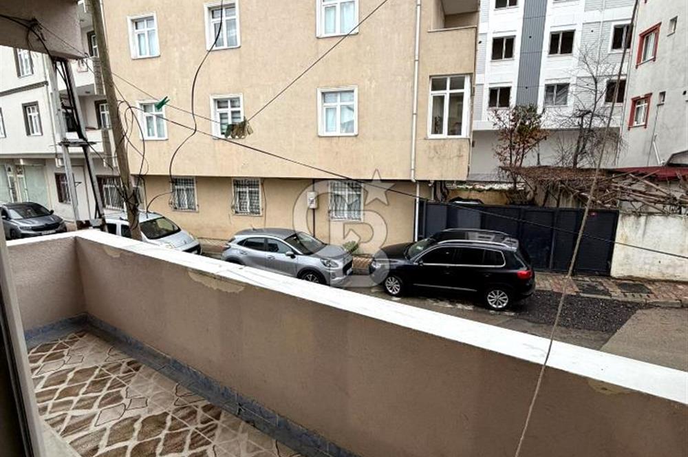 Sultanbeyli Battal Gazi Mah. Hastaneye Yakın 3+1 Satılık Daire