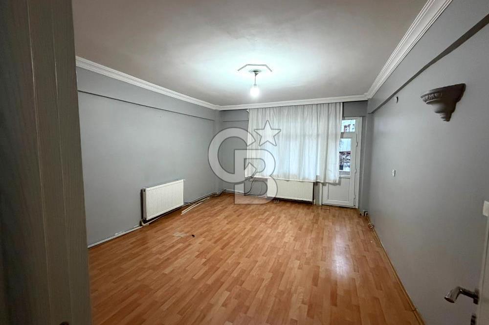 Sultanbeyli Battal Gazi Mah. Hastaneye Yakın 3+1 Satılık Daire