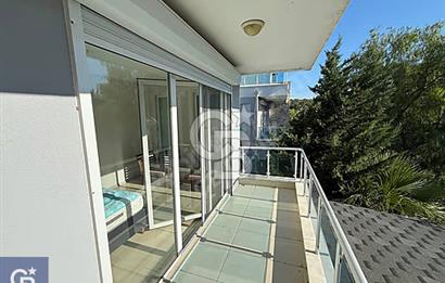 AYVALIK GÖMEÇTE DENİZE SIFIR SİTE İÇİ KIŞ BAHÇE DUBLEKS VİLLA