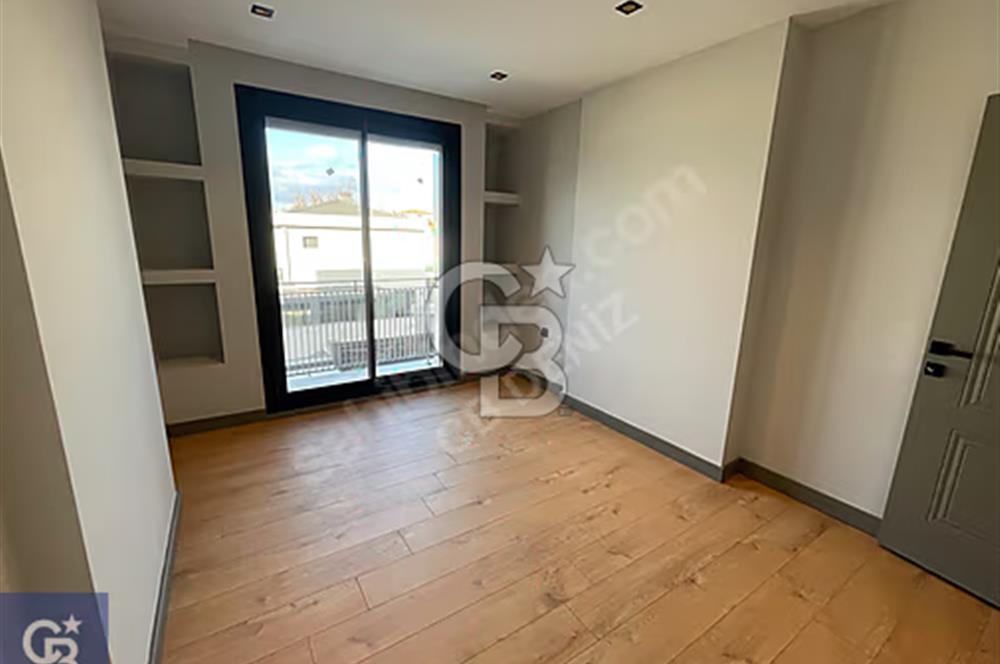 GÜZELBAHÇE YELKİDE AYRICALIKLI YAŞAM, 5+1 FOURLEX LUXURY KONUT