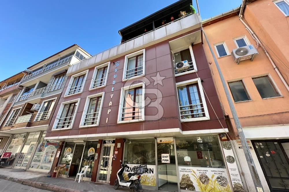 CB AKADEMİ İZMİT ÇARŞIDA MUAZZAM KONUMDA KİRALIK 1+1 DAİRE