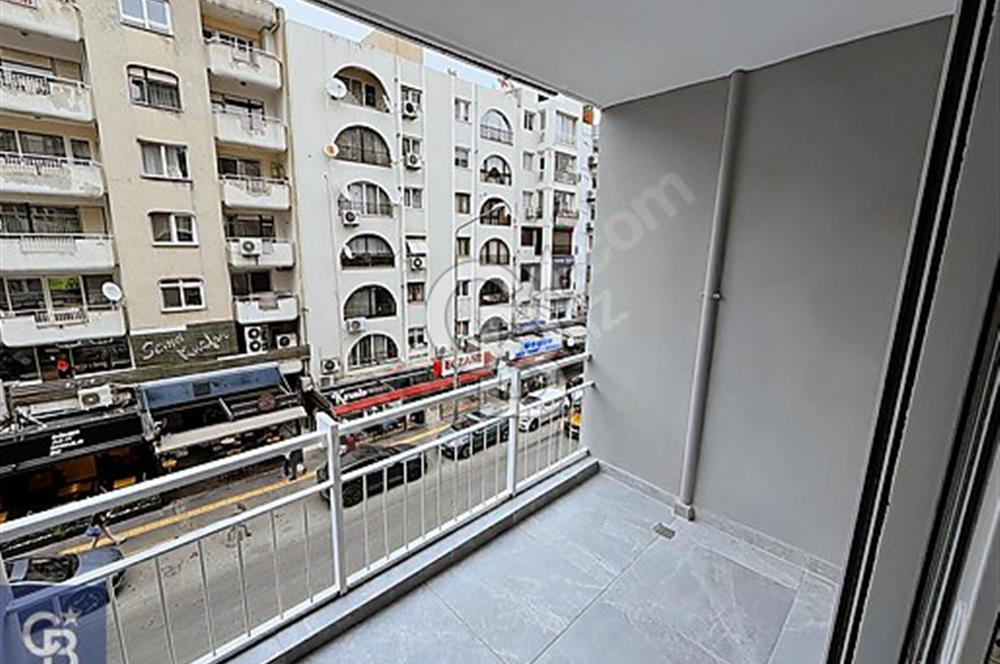 BOSTANLI C.GÜRSEL CAD FULL TADİLAT 3+1 ÇİFT CEPHE SATILIK DAİRE