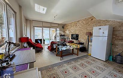 AYVALIK GÖMEÇTE DENİZE SIFIR SİTE İÇİ KIŞ BAHÇE DUBLEKS VİLLA