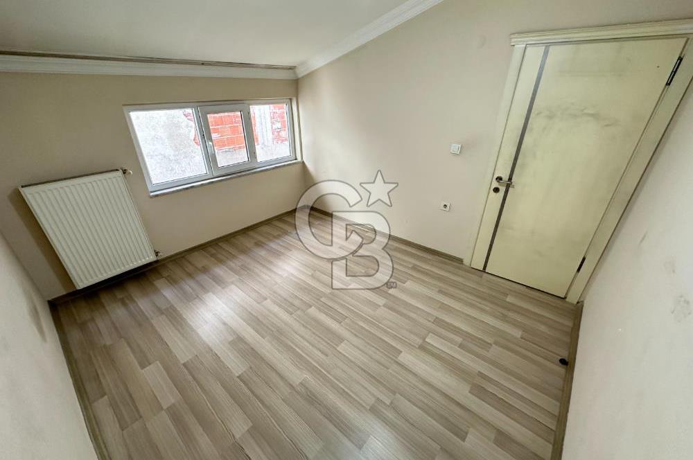 CB AKADEMİ İZMİT ÇARŞIDA MUAZZAM KONUMDA KİRALIK 1+1 DAİRE