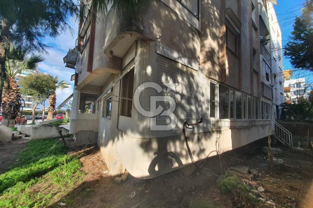 Narlıdere Ilıca Mahallesi Metroya Yakın Merkezi Konumda 3+1