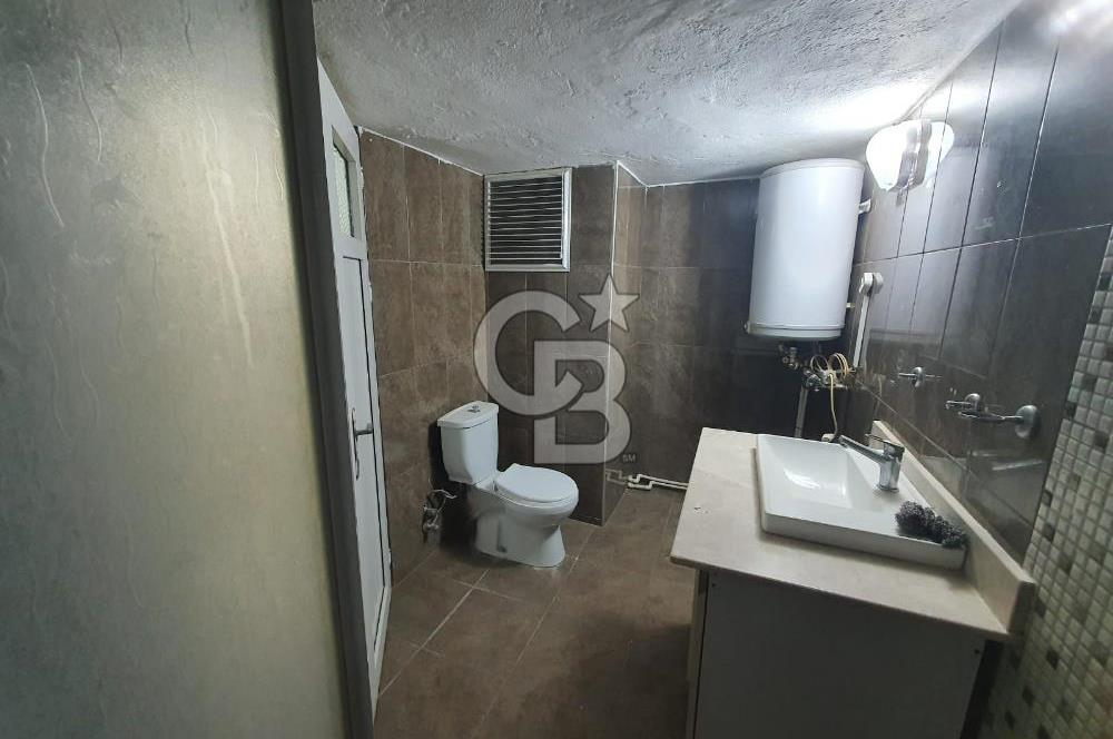 Narlıdere Ilıca Mahallesi Metroya Yakın Merkezi Konumda 3+1