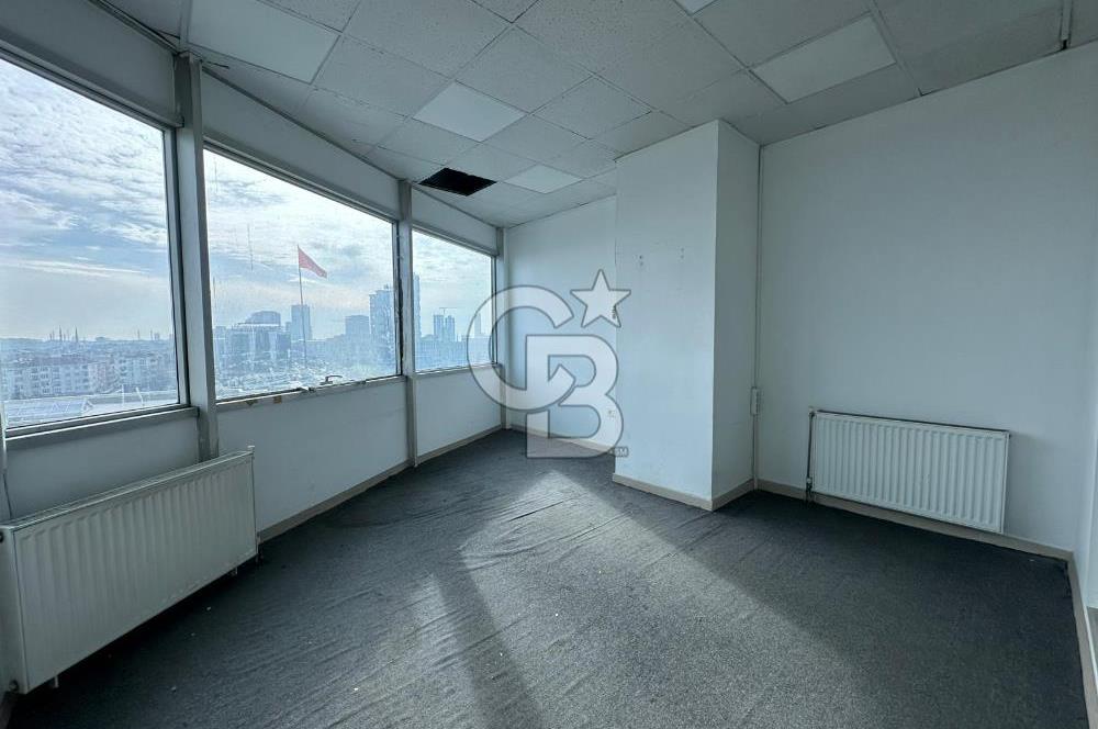 ESENYURT ŞELALE PLAZA 4+1 KİRALIK OFİS