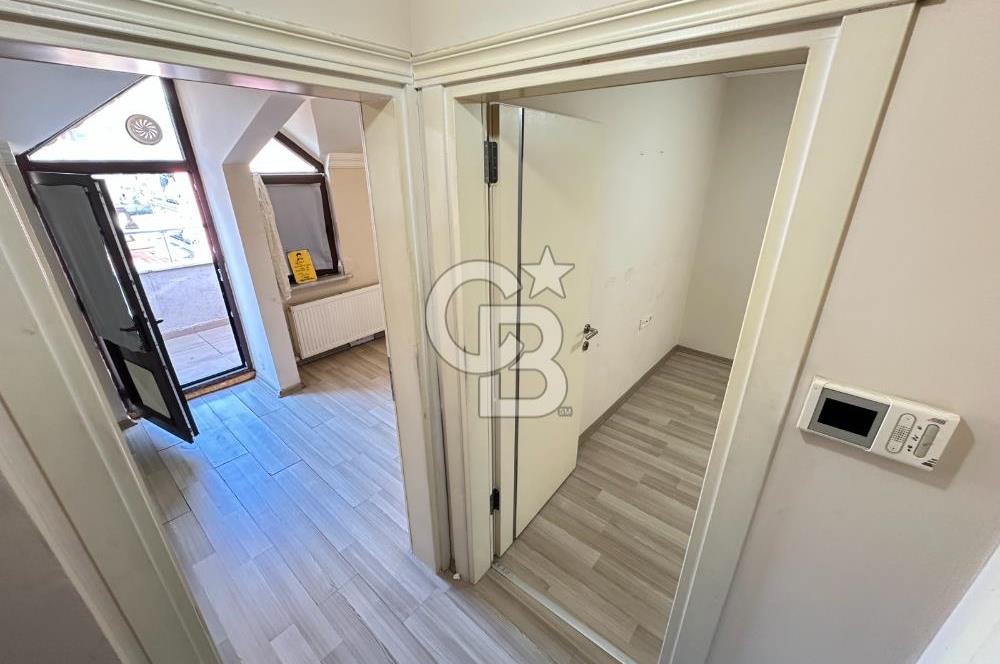 CB AKADEMİ İZMİT ÇARŞIDA MUAZZAM KONUMDA KİRALIK 1+1 DAİRE