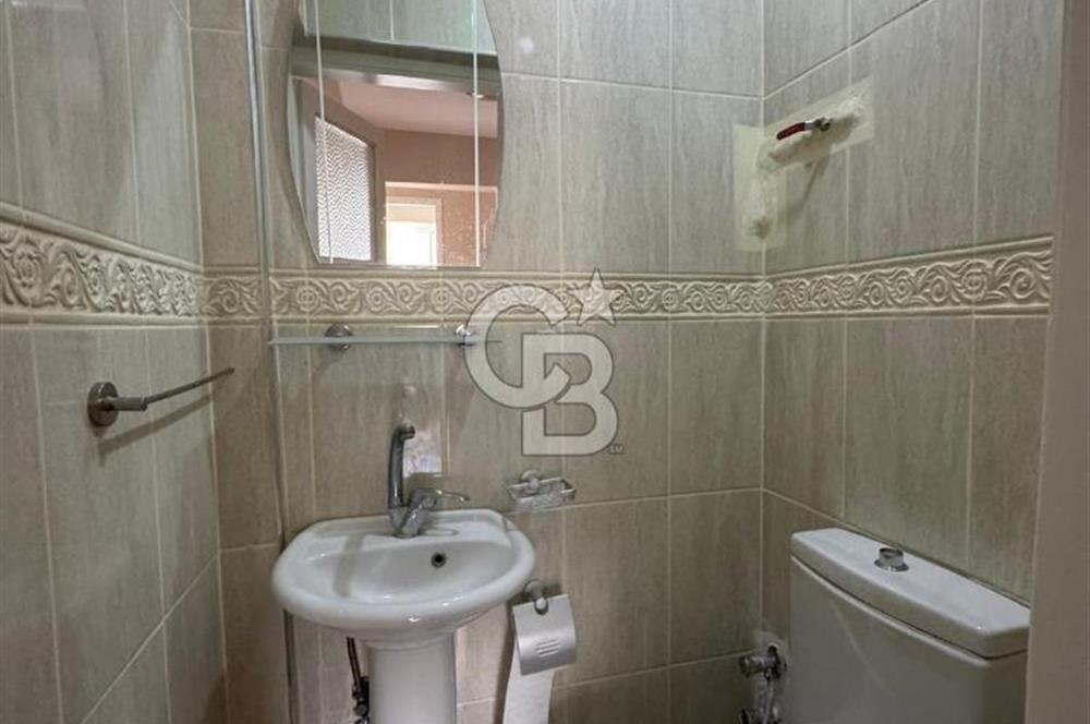  Bornova Taşkent Sitesi'nde Cadde Üzeri 3+1 Kiralık Daire