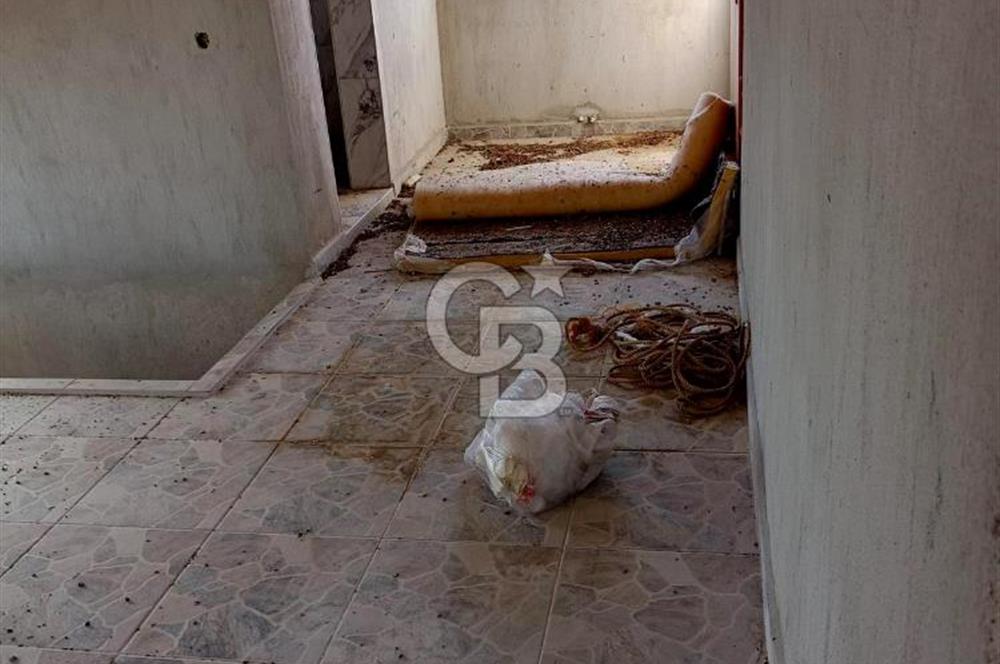 KORKUTELİ YEŞİLYAYLA'DA NATAMAM MÜSTAKİL 6602 M2 BAHÇELİ EV Favorilerime Ekle Yazdır