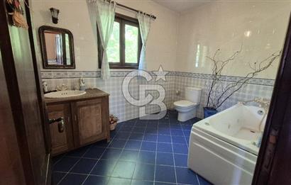 SAPANCA İPEKYOLU'NDA 1.241M2 ARSA İÇİNDE MÜSTAKİL BAHÇELİ EV