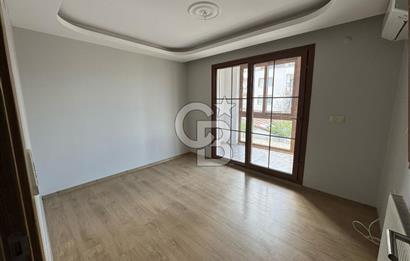 Mendereste Kış Bahçeli Modern Mimarili Havuzlu Triplex Villa