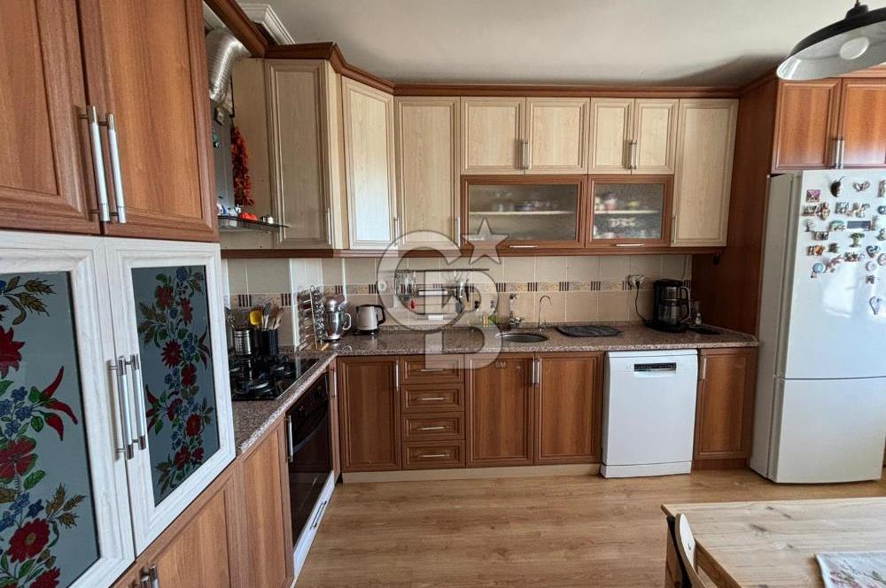 İZMİR SEFERİHİSAR CAMİKEBİR MAHALLESİNDE 3+1 GENİŞ DAİRE