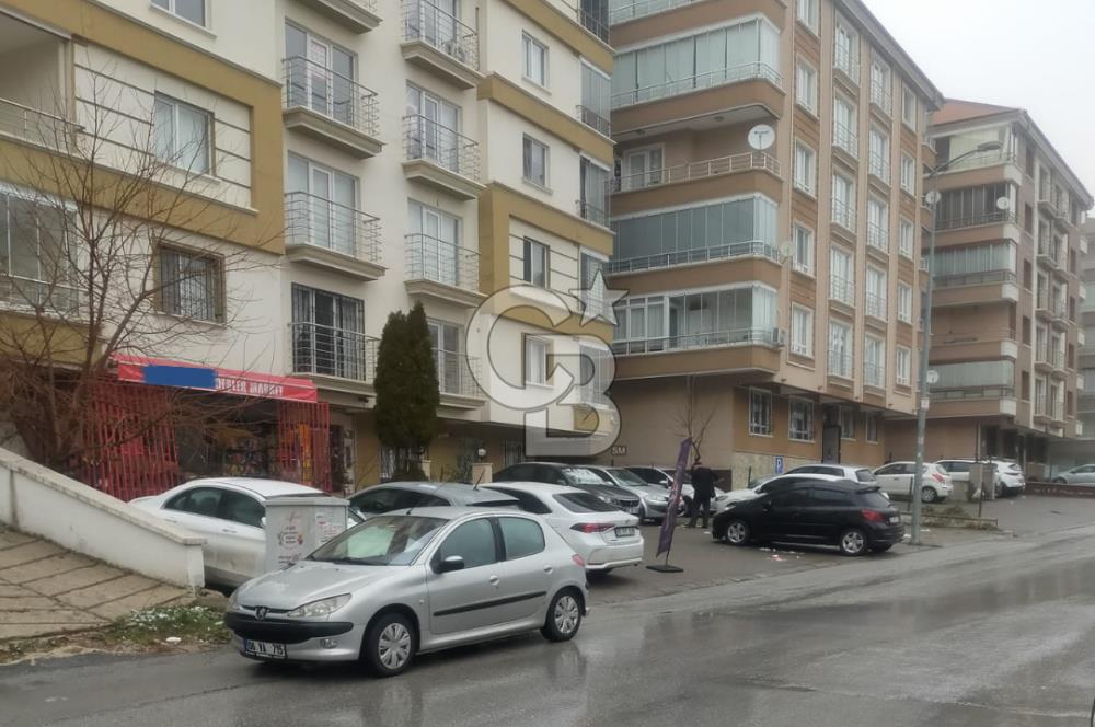 Keçiören Emrah Mahallesi Gülgün Sokakta Satılık Dükkan