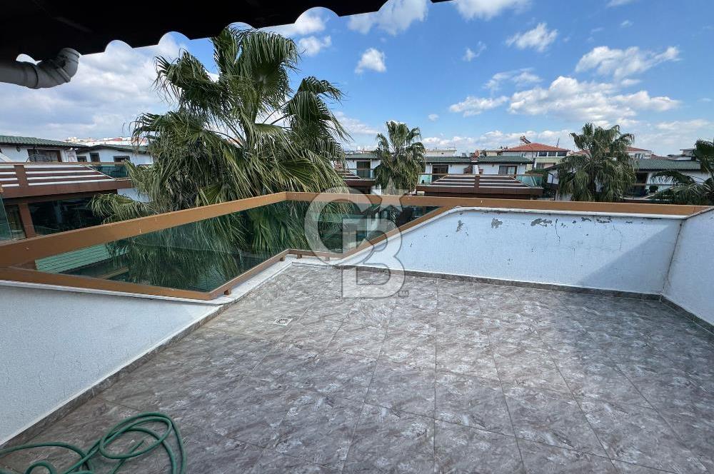 Mendereste Kış Bahçeli Modern Mimarili Havuzlu Triplex Villa