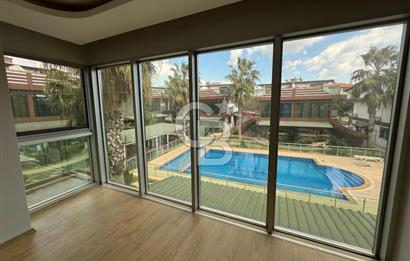 Mendereste Kış Bahçeli Modern Mimarili Havuzlu Triplex Villa