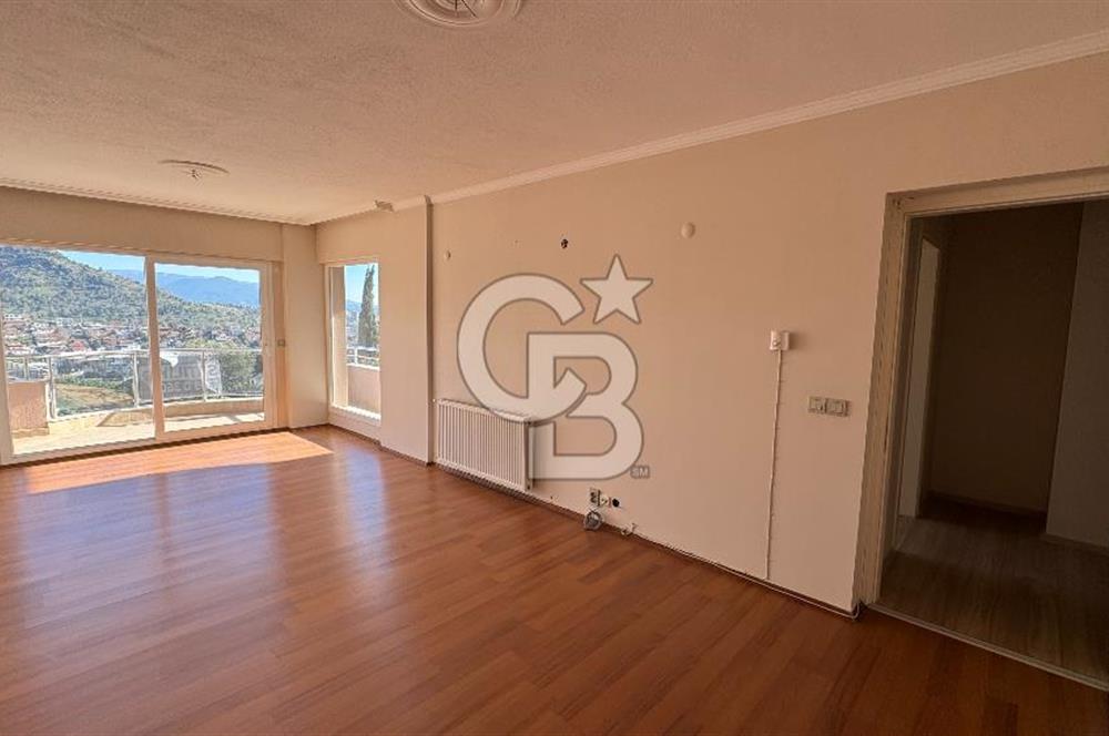 Bayraklı Körfez Mahallesi Satılık 3+1 Deniz Manzaralı Daire