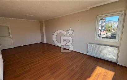 Bayraklı Körfez Mahallesi Satılık 3+1 Deniz Manzaralı Daire