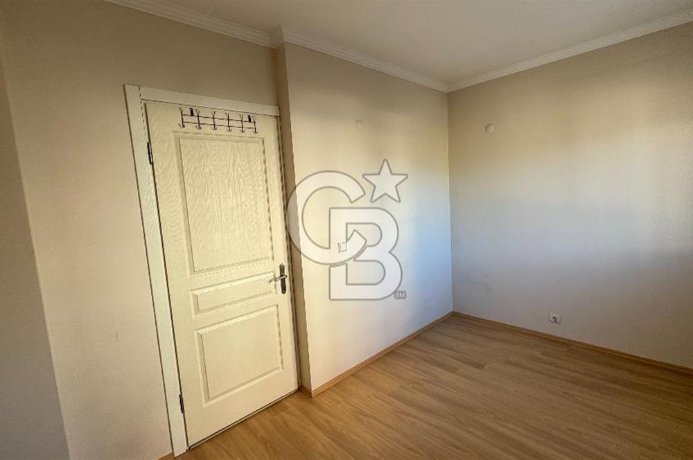 Bayraklı Körfez Mahallesi Satılık 3+1 Deniz Manzaralı Daire