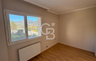 Bayraklı Körfez Mahallesi Satılık 3+1 Deniz Manzaralı Daire
