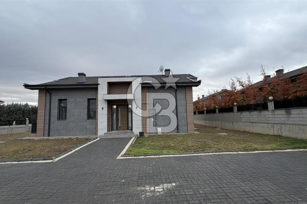 GÖLBAŞI HACILAR'DA PERLA HAYAT VİLLALARINDA SATILIK VİLLA