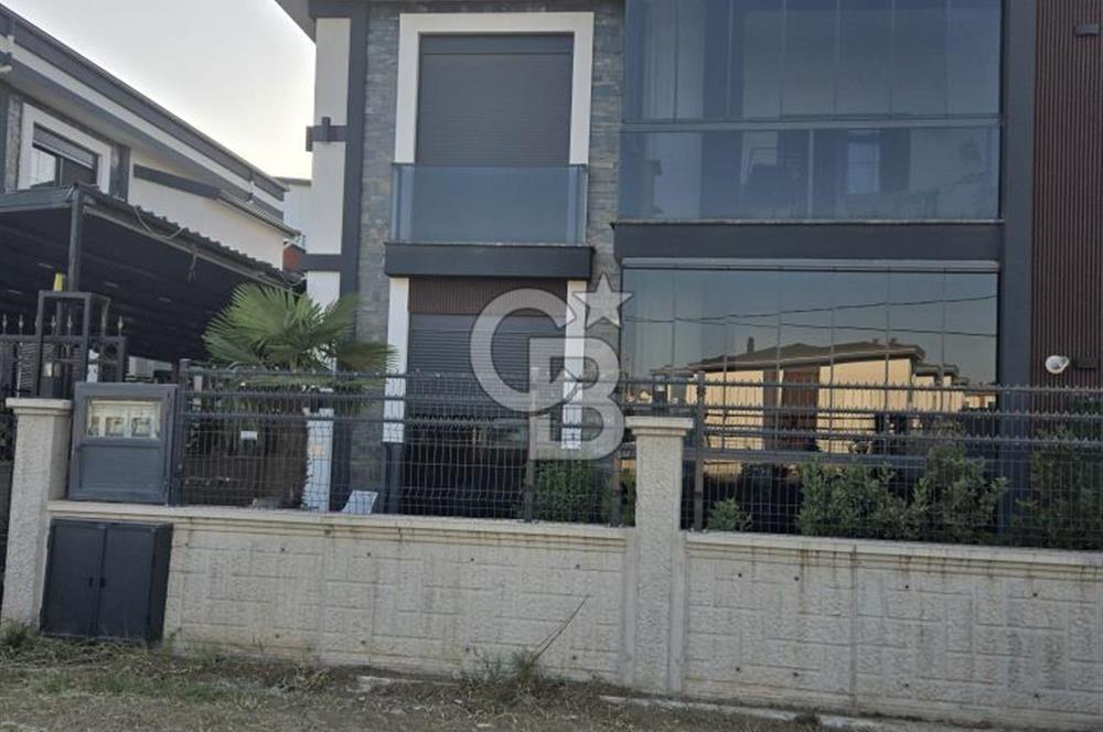 CB AKADEMİ KARTEPE SARIMEŞE MAH. MÜSTAKİL 4+1 SATILIK LÜKS VİLLA