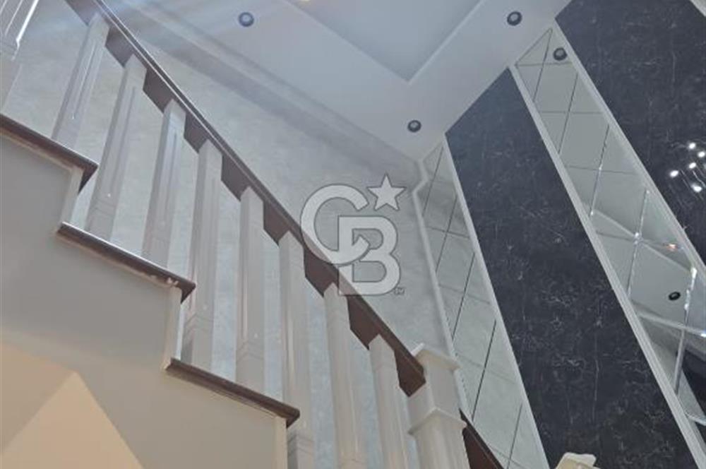 CB AKADEMİ KARTEPE SARIMEŞE MAH. MÜSTAKİL 4+1 SATILIK LÜKS VİLLA