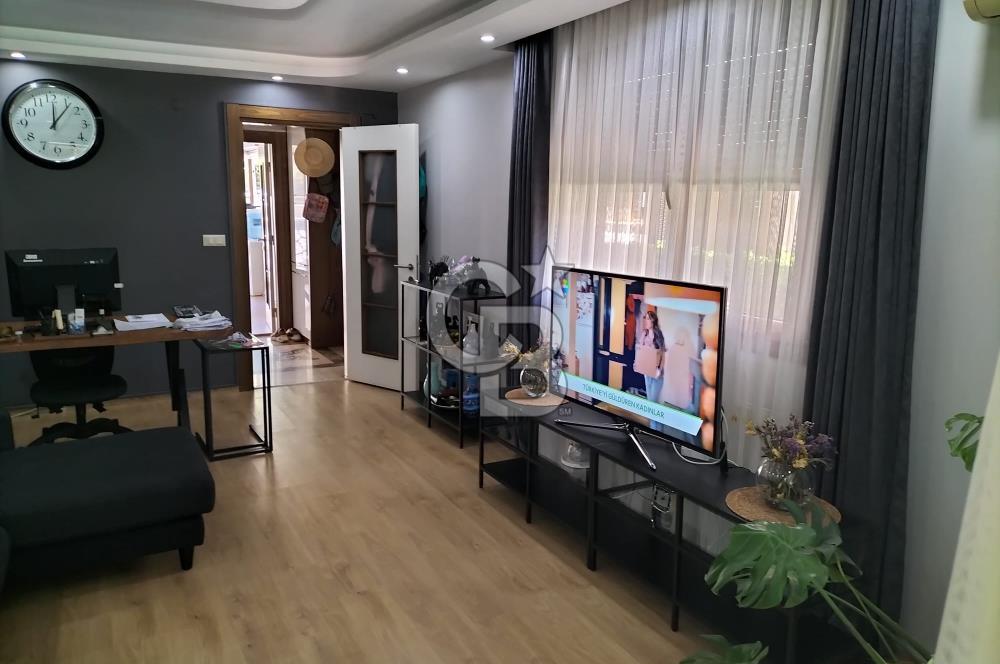 Mendereste Kış Bahçeli Modern Mimarili Havuzlu Triplex Villa