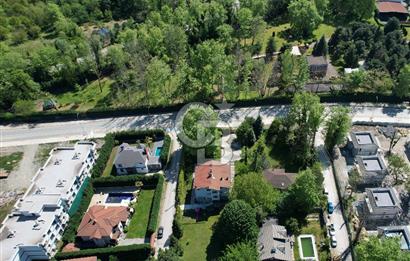 SAPANCA İPEKYOLU'NDA 1.241M2 ARSA İÇİNDE MÜSTAKİL BAHÇELİ EV