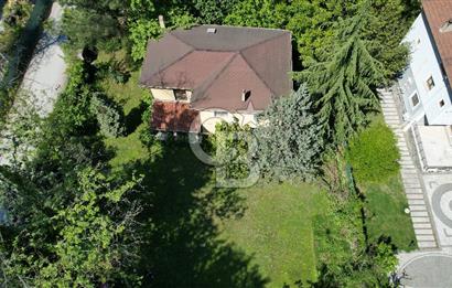 SAPANCA İPEKYOLU'NDA 1.241M2 ARSA İÇİNDE MÜSTAKİL BAHÇELİ EV