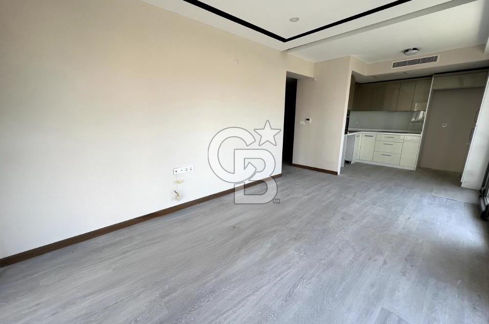 ÇİĞLİ MARKA 333 TE SİTE İÇİ GÜVENLİKLİ KİRALIK 2+1 DAİRE