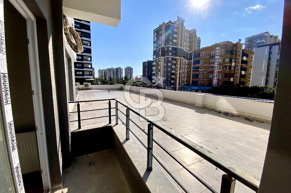 MERSİN MEZİTLİ DENİZ MAH. ROYAL TERACE’TA SATILIK 2+1 DAİRE