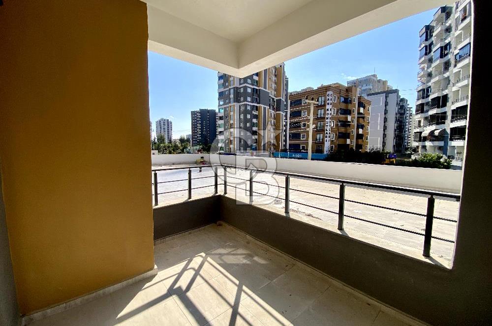 MERSİN MEZİTLİ DENİZ MAH. ROYAL TERACE’TA SATILIK 2+1 DAİRE