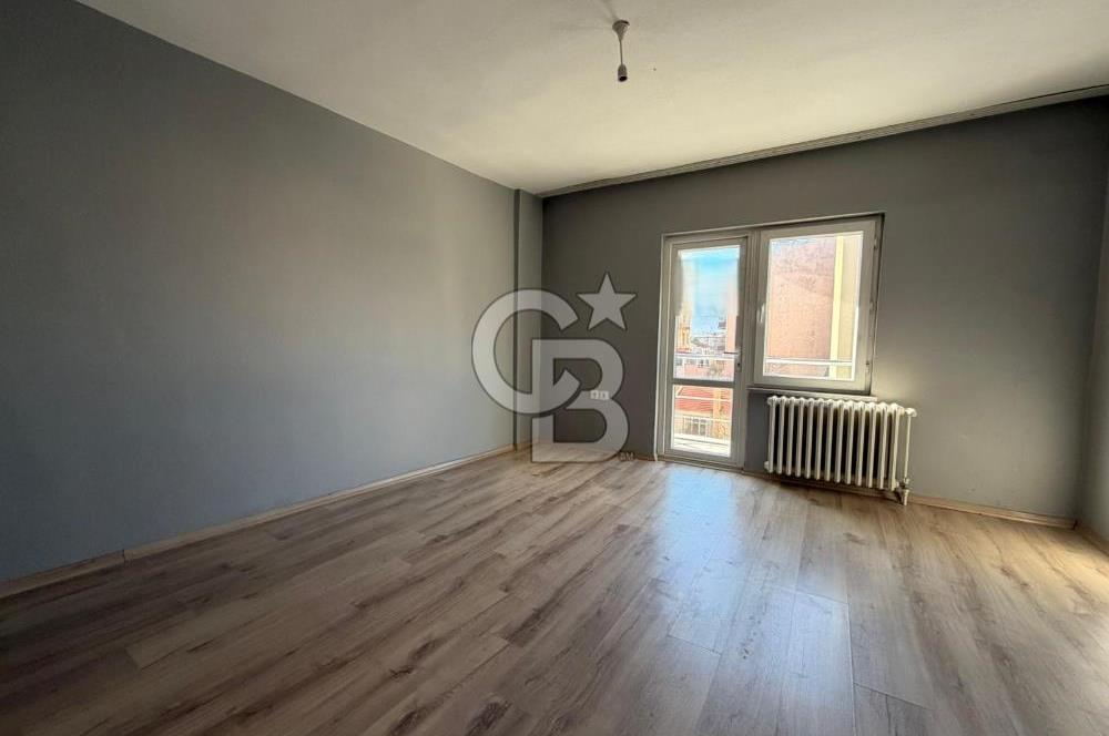 ECEABAT’TA BOĞAZ MANZARALI BAKIMLI KALORİFERLİ 2+1 KİRALIK DAİRE