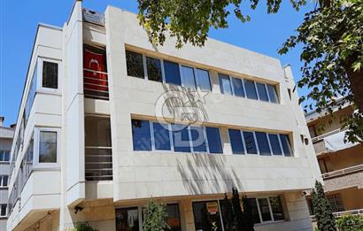 ÇETİN EMEÇ BULVARI KAPALI OTOPARKLI 110 m² 4 ODALI KİRALIK OFİS