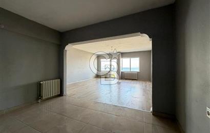 ECEABAT’TA BOĞAZ MANZARALI BAKIMLI KALORİFERLİ 2+1 KİRALIK DAİRE