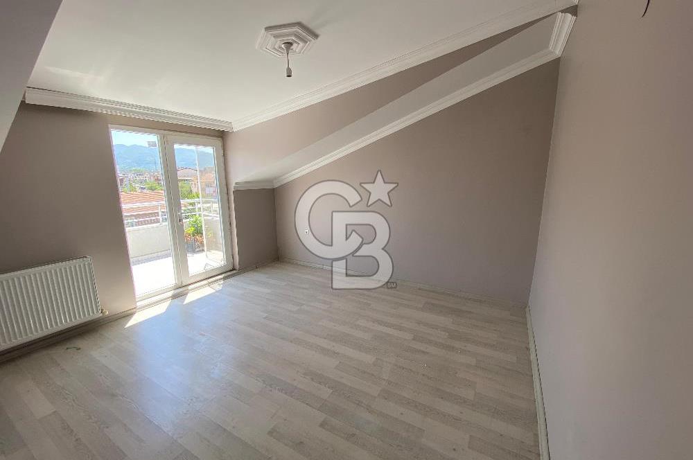 KOCAELİ KARTEPE FSM'DE CADDE ÜZERİ KİRALIK DUBLEKS DAİRE