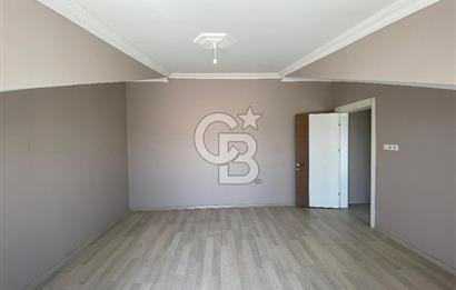 KOCAELİ KARTEPE FSM'DE CADDE ÜZERİ KİRALIK DUBLEKS DAİRE