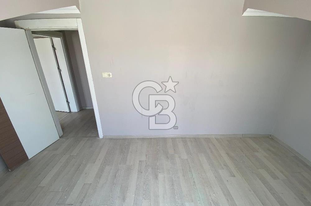 KOCAELİ KARTEPE FSM'DE CADDE ÜZERİ KİRALIK DUBLEKS DAİRE