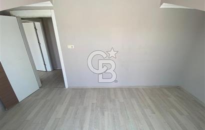 KOCAELİ KARTEPE FSM'DE CADDE ÜZERİ KİRALIK DUBLEKS DAİRE