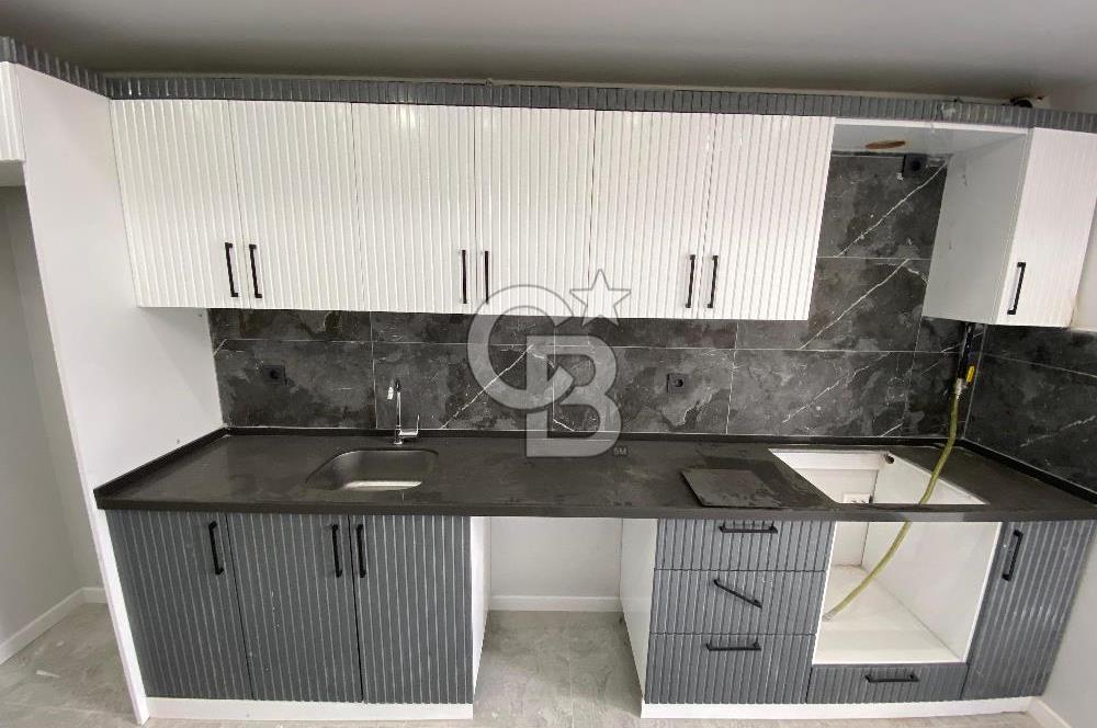 CB TOWER KARTEPE'DE CADDE ÜZERİ SIFIR 2+1 ARAKAT SATILIK DAİRE