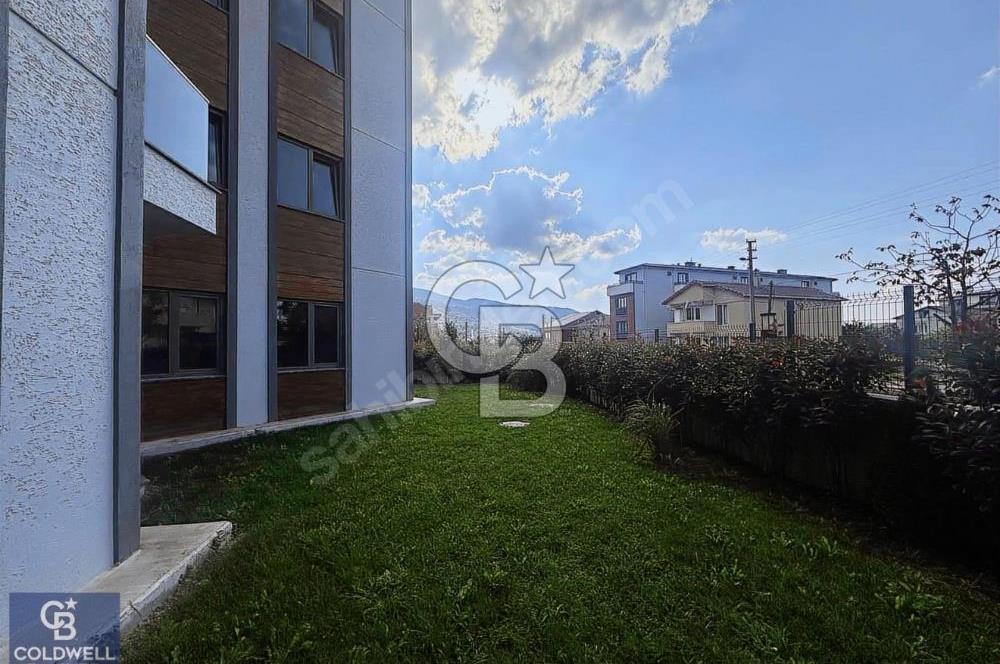 Düz Bahçeli Ferah Ve Geniş daire Manar 3