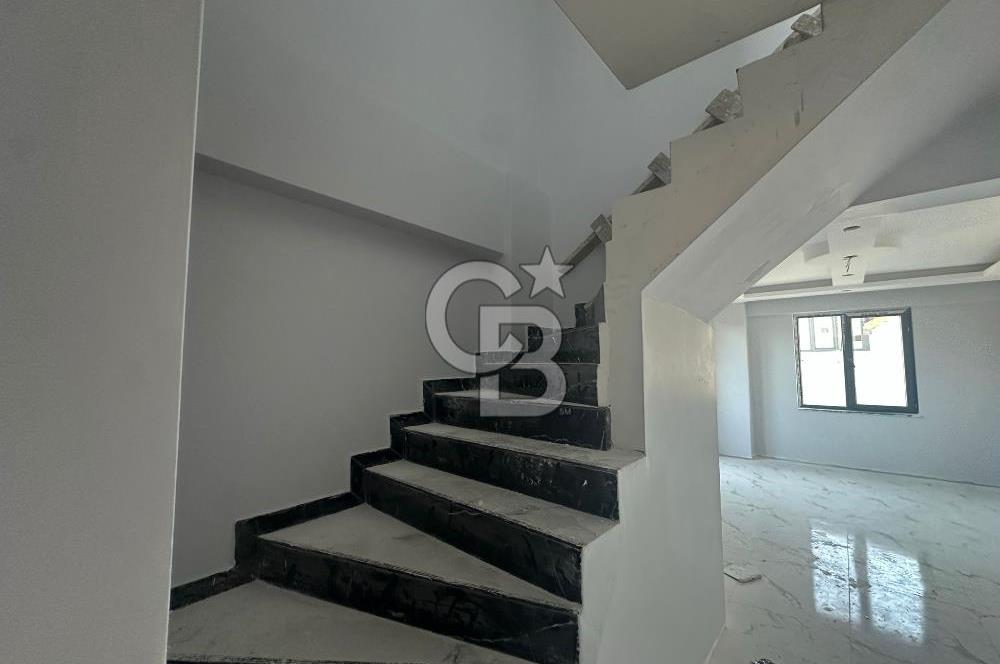 KÖRFEZ GÜNEY MAHALLESİN'DE 2+1 SATILIK DUBLEKS DAİRE