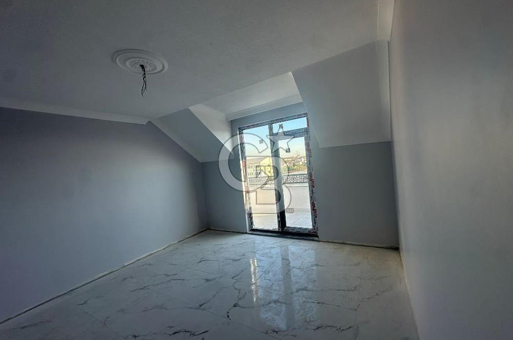 KÖRFEZ GÜNEY MAHALLESİN'DE 2+1 SATILIK DUBLEKS DAİRE