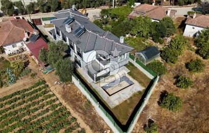 Ula Ataköy Mahallesi'nde Satılık Villa