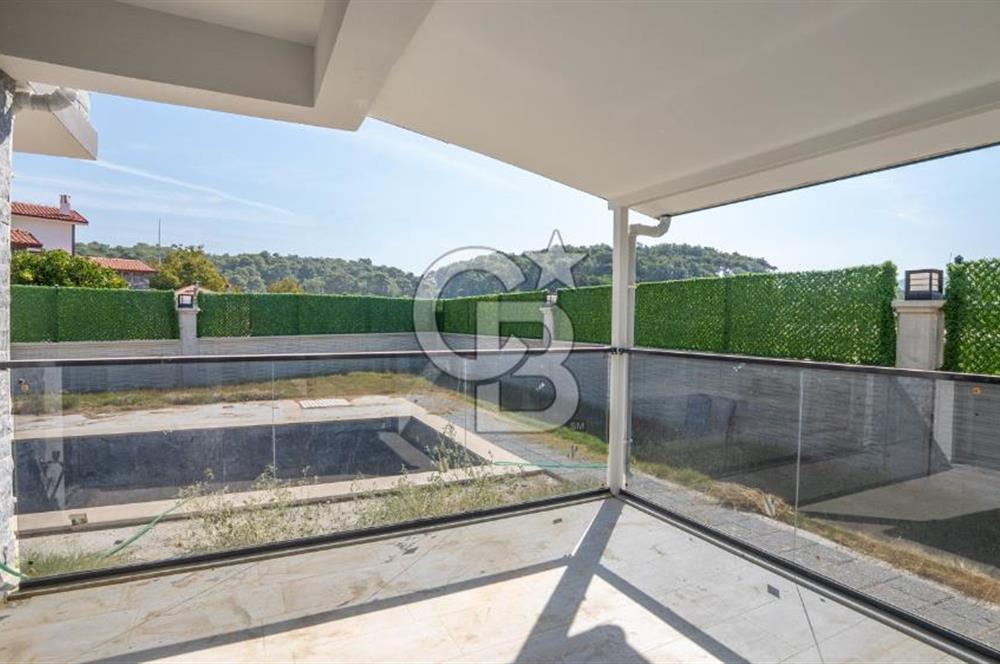 Ula Ataköy Mahallesi'nde Satılık Villa